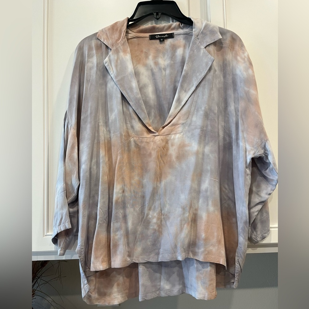 NWOT Women’s Tye dye Yanak blouse size small